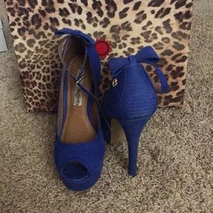 Royal blue shoes